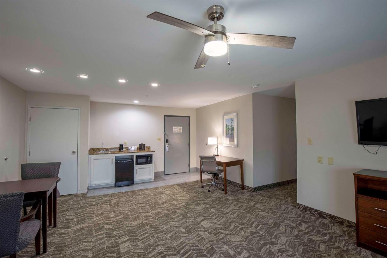 Best Western Plus Lafayette Vermilion River Inn & Suites Zewnętrze zdjęcie