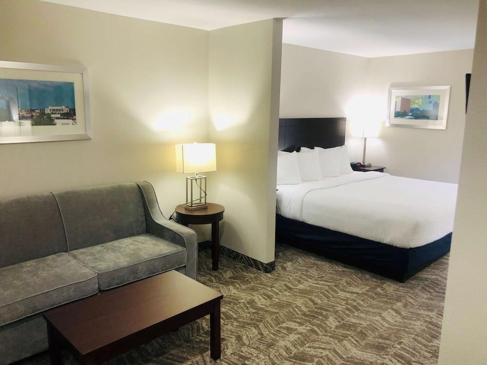 Best Western Plus Lafayette Vermilion River Inn & Suites Zewnętrze zdjęcie